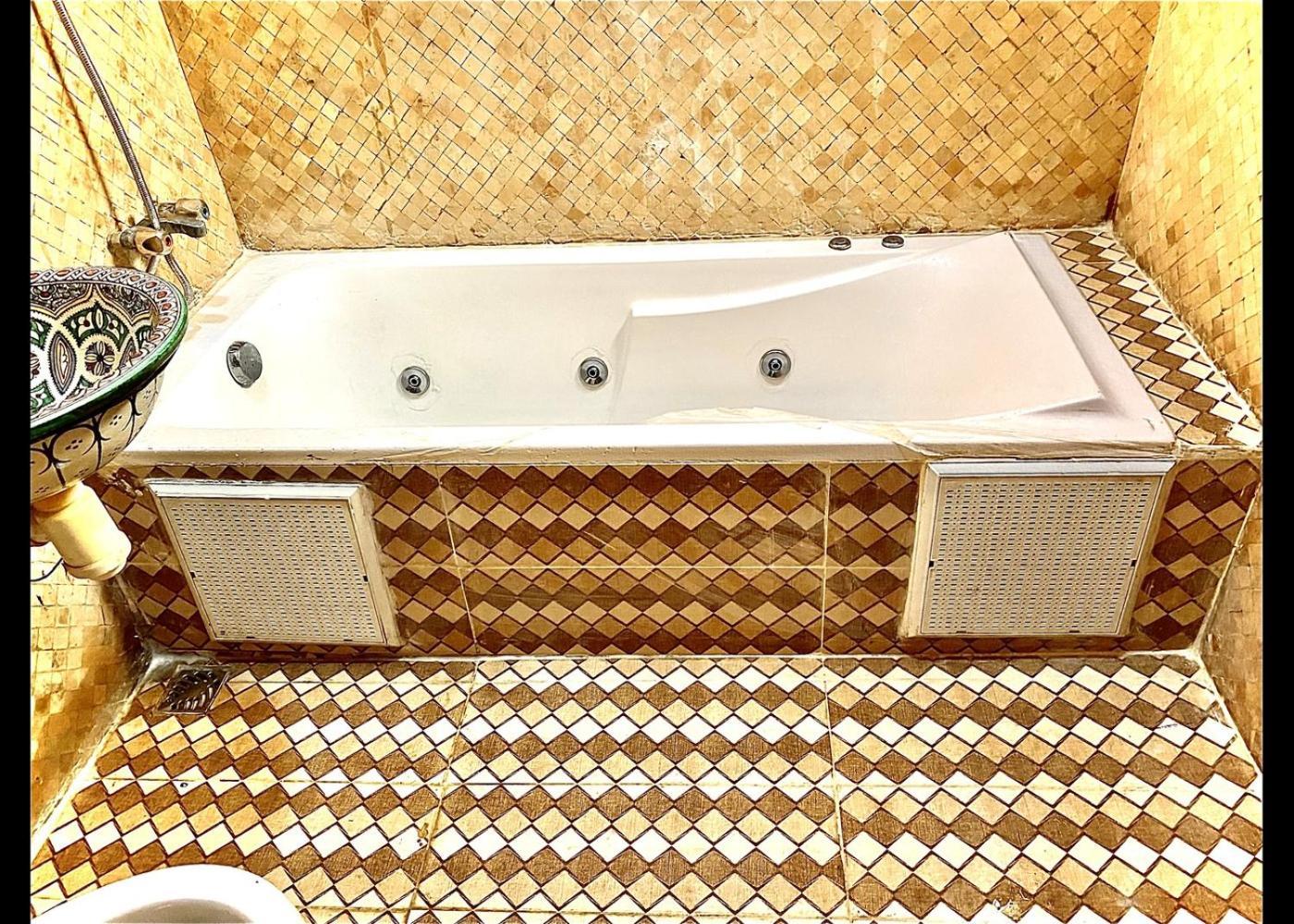 Riad Kamal Luxe Authentique Avec 3 Piscines Au Coeur De Marrakech (Adults Only) 마라케시 외부 사진